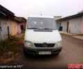 Белый Мерседес Sprinter, объемом двигателя 2.2 л и пробегом 419 тыс. км за 10000 $, фото 1 на Automoto.ua
