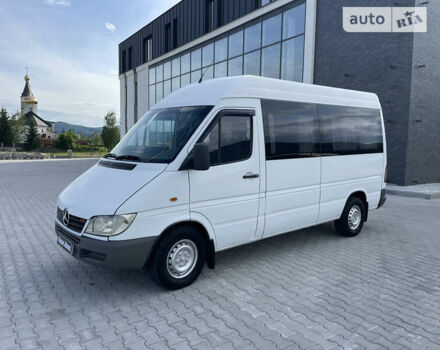 Белый Мерседес Sprinter, объемом двигателя 2.15 л и пробегом 450 тыс. км за 7000 $, фото 11 на Automoto.ua