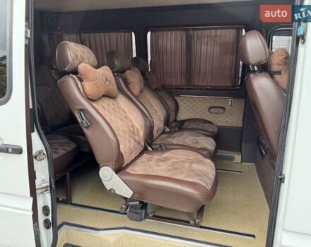Білий Мерседес Sprinter, об'ємом двигуна 2.69 л та пробігом 722 тис. км за 10900 $, фото 22 на Automoto.ua