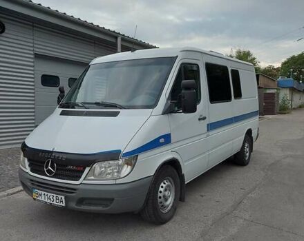 Белый Мерседес Sprinter, объемом двигателя 2.1 л и пробегом 350 тыс. км за 12900 $, фото 1 на Automoto.ua