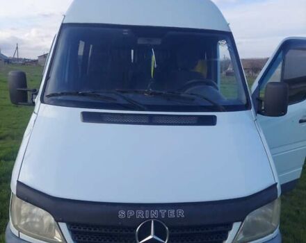 Белый Мерседес Sprinter, объемом двигателя 2.19 л и пробегом 580 тыс. км за 8600 $, фото 1 на Automoto.ua
