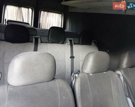 Белый Мерседес Sprinter, объемом двигателя 2.2 л и пробегом 590 тыс. км за 8000 $, фото 2 на Automoto.ua