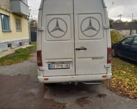 Мерседес Sprinter 2005 у Житомирі на Automoto.ua Білий Мерседес Sprinter, об'ємом двигуна 2.2 л та пробігом 510 тис. км за 6500 $, фото 13 на Automoto.ua