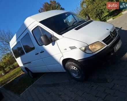 Белый Мерседес Sprinter, объемом двигателя 2.15 л и пробегом 533 тыс. км за 5300 $, фото 12 на Automoto.ua
