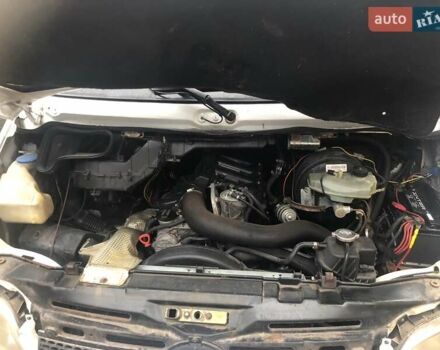 Білий Мерседес Sprinter, об'ємом двигуна 2.2 л та пробігом 713 тис. км за 7800 $, фото 22 на Automoto.ua