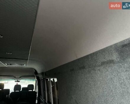 Белый Мерседес Sprinter, объемом двигателя 2.1 л и пробегом 612 тыс. км за 9200 $, фото 4 на Automoto.ua