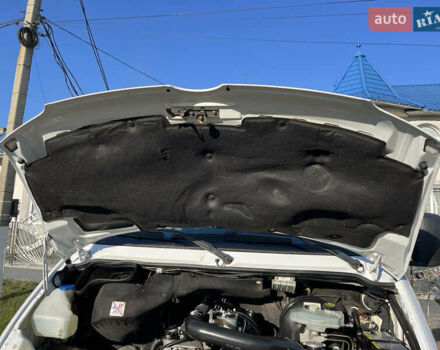 Белый Мерседес Sprinter, объемом двигателя 0 л и пробегом 205 тыс. км за 14800 $, фото 9 на Automoto.ua