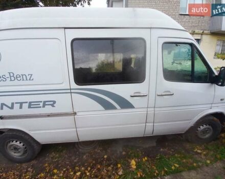 Мерседес Sprinter 2005 у Житомирі на Automoto.ua Білий Мерседес Sprinter, об'ємом двигуна 2.2 л та пробігом 510 тис. км за 6500 $, фото 10 на Automoto.ua