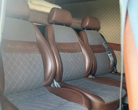Белый Мерседес Sprinter, объемом двигателя 2.15 л и пробегом 700 тыс. км за 7499 $, фото 3 на Automoto.ua