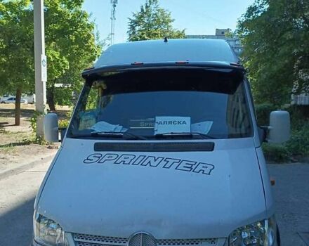 Білий Мерседес Sprinter, об'ємом двигуна 2.15 л та пробігом 320 тис. км за 8500 $, фото 1 на Automoto.ua