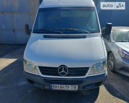 Белый Мерседес Sprinter, объемом двигателя 2.2 л и пробегом 280 тыс. км за 9500 $, фото 13 на Automoto.ua