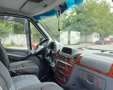 Белый Мерседес Sprinter, объемом двигателя 2.1 л и пробегом 350 тыс. км за 12900 $, фото 9 на Automoto.ua