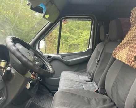 Белый Мерседес Sprinter, объемом двигателя 2.15 л и пробегом 779 тыс. км за 9400 $, фото 11 на Automoto.ua
