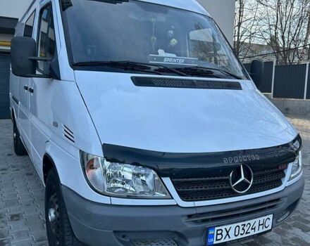 Белый Мерседес Sprinter, объемом двигателя 2.1 л и пробегом 320 тыс. км за 8600 $, фото 8 на Automoto.ua