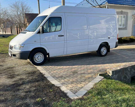 Белый Мерседес Sprinter, объемом двигателя 0 л и пробегом 205 тыс. км за 14800 $, фото 4 на Automoto.ua
