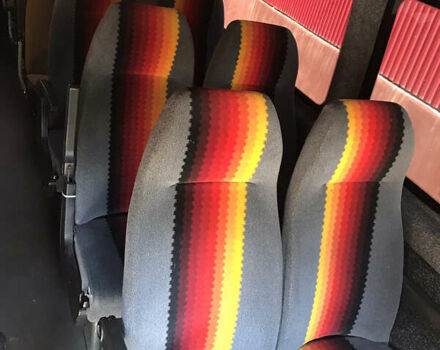 Белый Мерседес Sprinter, объемом двигателя 0 л и пробегом 300 тыс. км за 10500 $, фото 2 на Automoto.ua