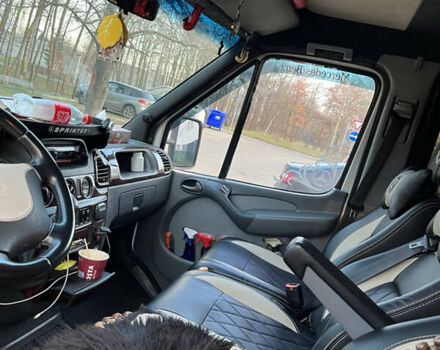 Белый Мерседес Sprinter, объемом двигателя 2.1 л и пробегом 900 тыс. км за 12000 $, фото 11 на Automoto.ua