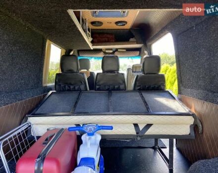 Белый Мерседес Sprinter, объемом двигателя 2.15 л и пробегом 50 тыс. км за 9500 $, фото 19 на Automoto.ua
