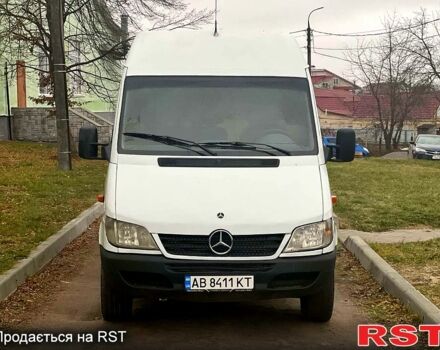 Білий Мерседес Sprinter, об'ємом двигуна 2.2 л та пробігом 200 тис. км за 9500 $, фото 2 на Automoto.ua