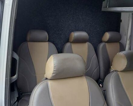 Белый Мерседес Sprinter, объемом двигателя 2.1 л и пробегом 350 тыс. км за 12900 $, фото 7 на Automoto.ua