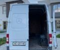 Белый Мерседес Sprinter, объемом двигателя 2.1 л и пробегом 466 тыс. км за 8000 $, фото 5 на Automoto.ua