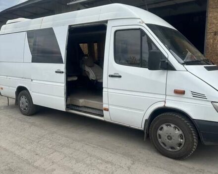 Білий Мерседес Sprinter, об'ємом двигуна 0 л та пробігом 40 тис. км за 7200 $, фото 1 на Automoto.ua