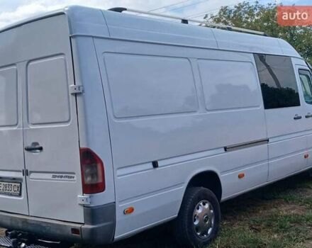 Белый Мерседес Sprinter, объемом двигателя 2.69 л и пробегом 500 тыс. км за 9799 $, фото 3 на Automoto.ua