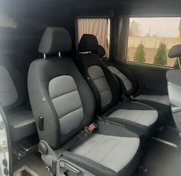 Белый Мерседес Sprinter, объемом двигателя 2.69 л и пробегом 999 тыс. км за 9500 $, фото 6 на Automoto.ua