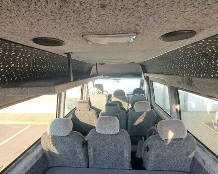 Белый Мерседес Sprinter, объемом двигателя 2.69 л и пробегом 800 тыс. км за 9500 $, фото 4 на Automoto.ua