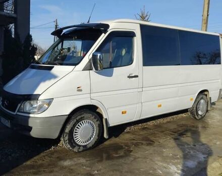 Белый Мерседес Sprinter, объемом двигателя 2.69 л и пробегом 410 тыс. км за 10100 $, фото 6 на Automoto.ua
