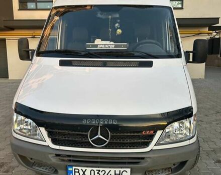 Белый Мерседес Sprinter, объемом двигателя 2.1 л и пробегом 320 тыс. км за 8600 $, фото 9 на Automoto.ua