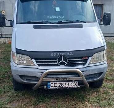 Белый Мерседес Sprinter, объемом двигателя 2.69 л и пробегом 500 тыс. км за 9799 $, фото 8 на Automoto.ua