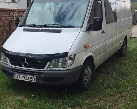 Белый Мерседес Sprinter, объемом двигателя 2.7 л и пробегом 2 тыс. км за 10000 $, фото 3 на Automoto.ua