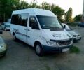 Белый Мерседес Sprinter, объемом двигателя 2.2 л и пробегом 302 тыс. км за 9500 $, фото 1 на Automoto.ua