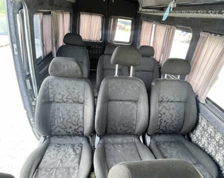 Белый Мерседес Sprinter, объемом двигателя 2.15 л и пробегом 450 тыс. км за 7000 $, фото 19 на Automoto.ua