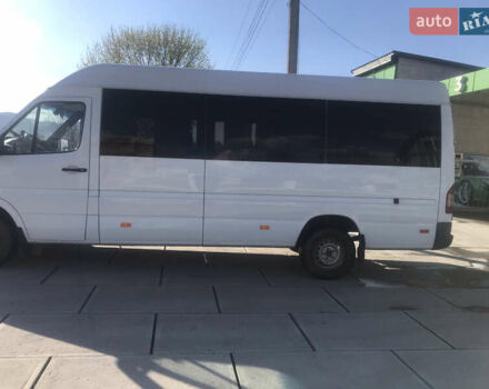 Білий Мерседес Sprinter, об'ємом двигуна 2.7 л та пробігом 365 тис. км за 10200 $, фото 5 на Automoto.ua
