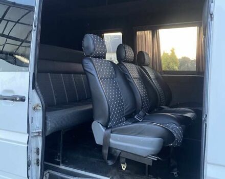 Белый Мерседес Sprinter, объемом двигателя 2.15 л и пробегом 200 тыс. км за 8000 $, фото 9 на Automoto.ua