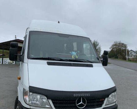 Белый Мерседес Sprinter, объемом двигателя 2.7 л и пробегом 600 тыс. км за 8500 $, фото 1 на Automoto.ua