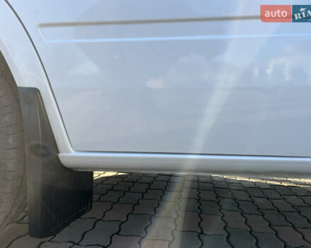 Белый Мерседес Sprinter, объемом двигателя 0 л и пробегом 205 тыс. км за 14800 $, фото 52 на Automoto.ua