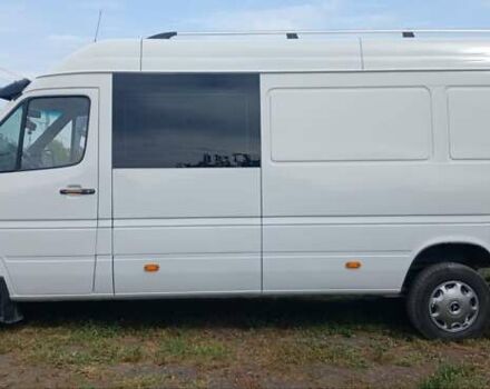 Белый Мерседес Sprinter, объемом двигателя 2.69 л и пробегом 500 тыс. км за 9799 $, фото 14 на Automoto.ua