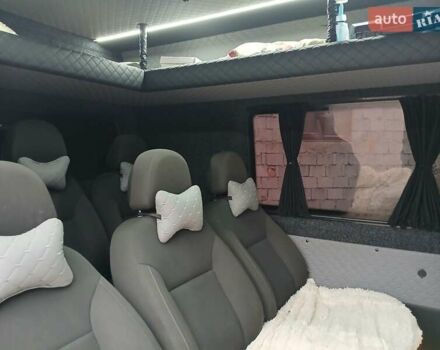 Білий Мерседес Sprinter, об'ємом двигуна 2.2 л та пробігом 295 тис. км за 8500 $, фото 5 на Automoto.ua