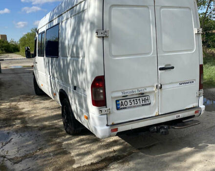 Белый Мерседес Sprinter, объемом двигателя 2.15 л и пробегом 2 тыс. км за 8500 $, фото 9 на Automoto.ua