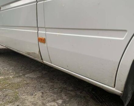 Белый Мерседес Sprinter, объемом двигателя 2.2 л и пробегом 497 тыс. км за 10500 $, фото 22 на Automoto.ua