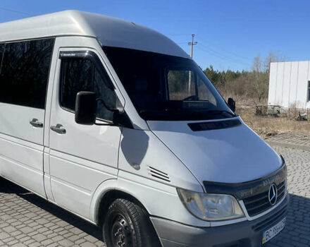 Белый Мерседес Sprinter, объемом двигателя 2.2 л и пробегом 573 тыс. км за 6500 $, фото 1 на Automoto.ua