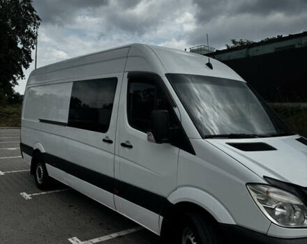 Белый Мерседес Sprinter, объемом двигателя 2.2 л и пробегом 742 тыс. км за 11000 $, фото 1 на Automoto.ua