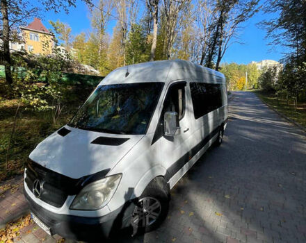 Белый Мерседес Sprinter, объемом двигателя 0 л и пробегом 1000 тыс. км за 15000 $, фото 5 на Automoto.ua