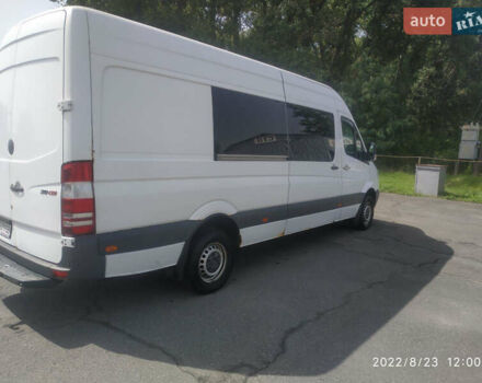 Белый Мерседес Sprinter, объемом двигателя 3 л и пробегом 780 тыс. км за 10500 $, фото 5 на Automoto.ua