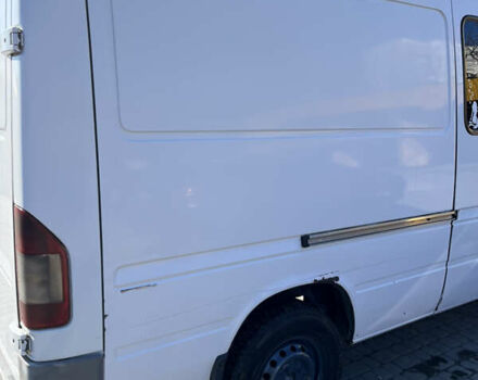 Білий Мерседес Sprinter, об'ємом двигуна 2.15 л та пробігом 41 тис. км за 6500 $, фото 11 на Automoto.ua