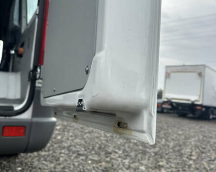 Белый Мерседес Sprinter, объемом двигателя 2.7 л и пробегом 102 тыс. км за 24700 $, фото 15 на Automoto.ua