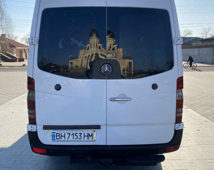 Белый Мерседес Sprinter, объемом двигателя 2.99 л и пробегом 200 тыс. км за 15000 $, фото 3 на Automoto.ua